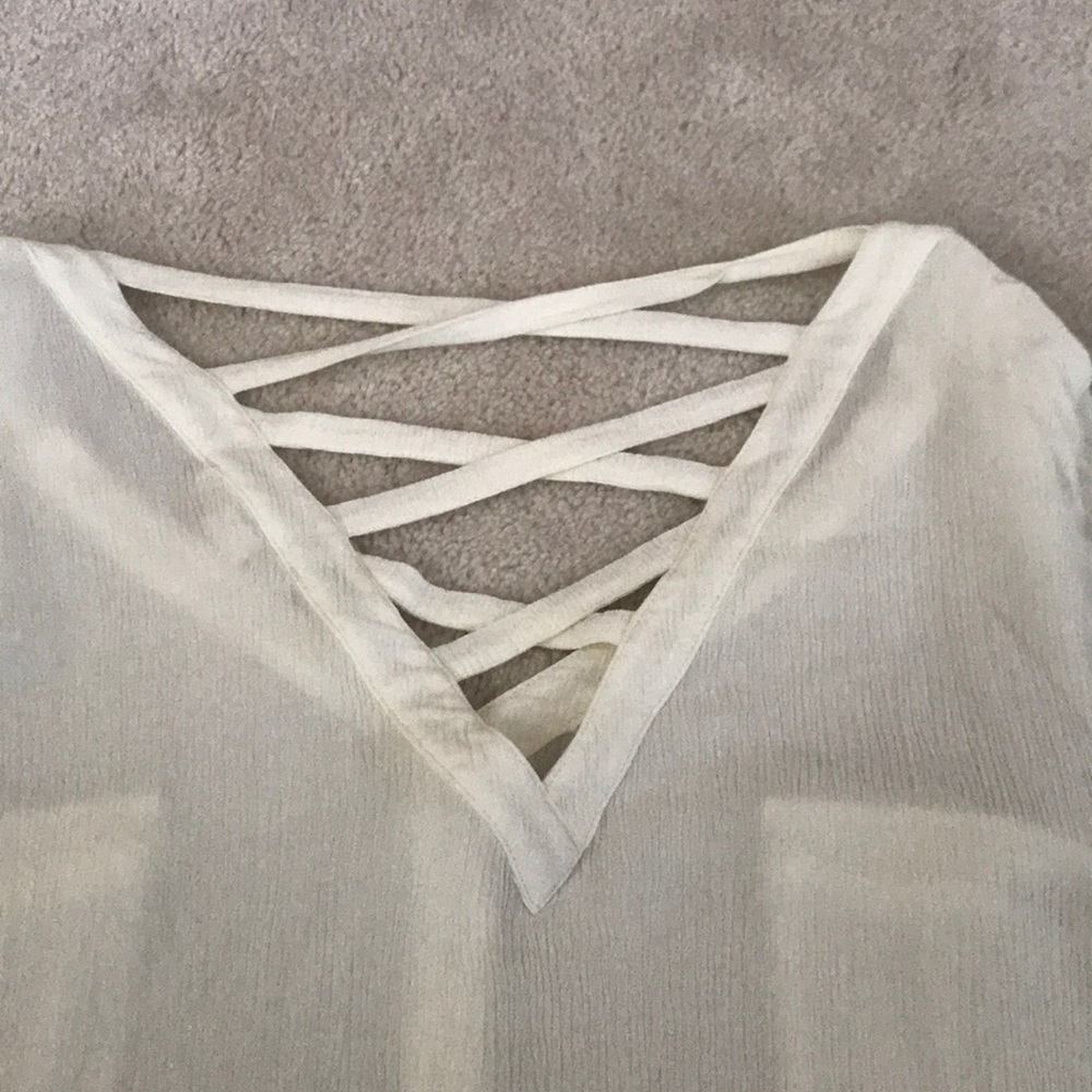 Cute Button Up - Picture 5 of 6